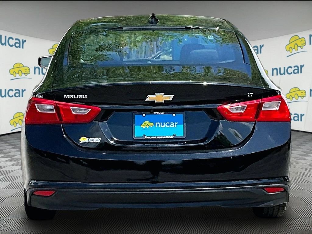 Used 2023 Black Chevrolet LT image 5