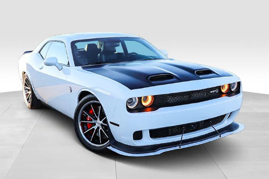 Used 2023 White Dodge SRT Hellcat Jailbreak image 2