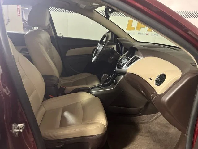 Used 2016 Red Tintcoat Chevrolet 2LT image 13