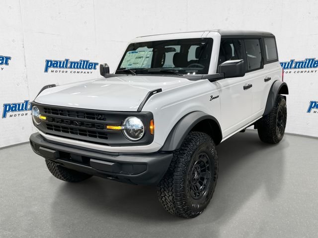 New 2025 Oxford White Ford Base image 1