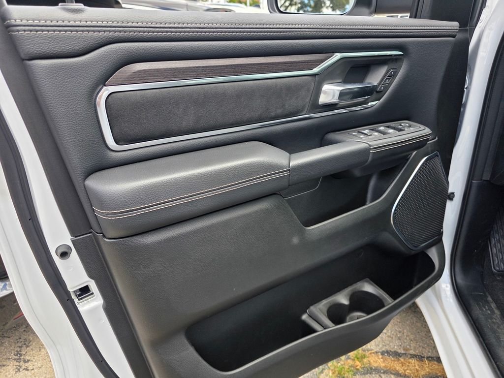 New 2026 Bright White Clear-Coat Exterior Paint RAM Laramie image 8