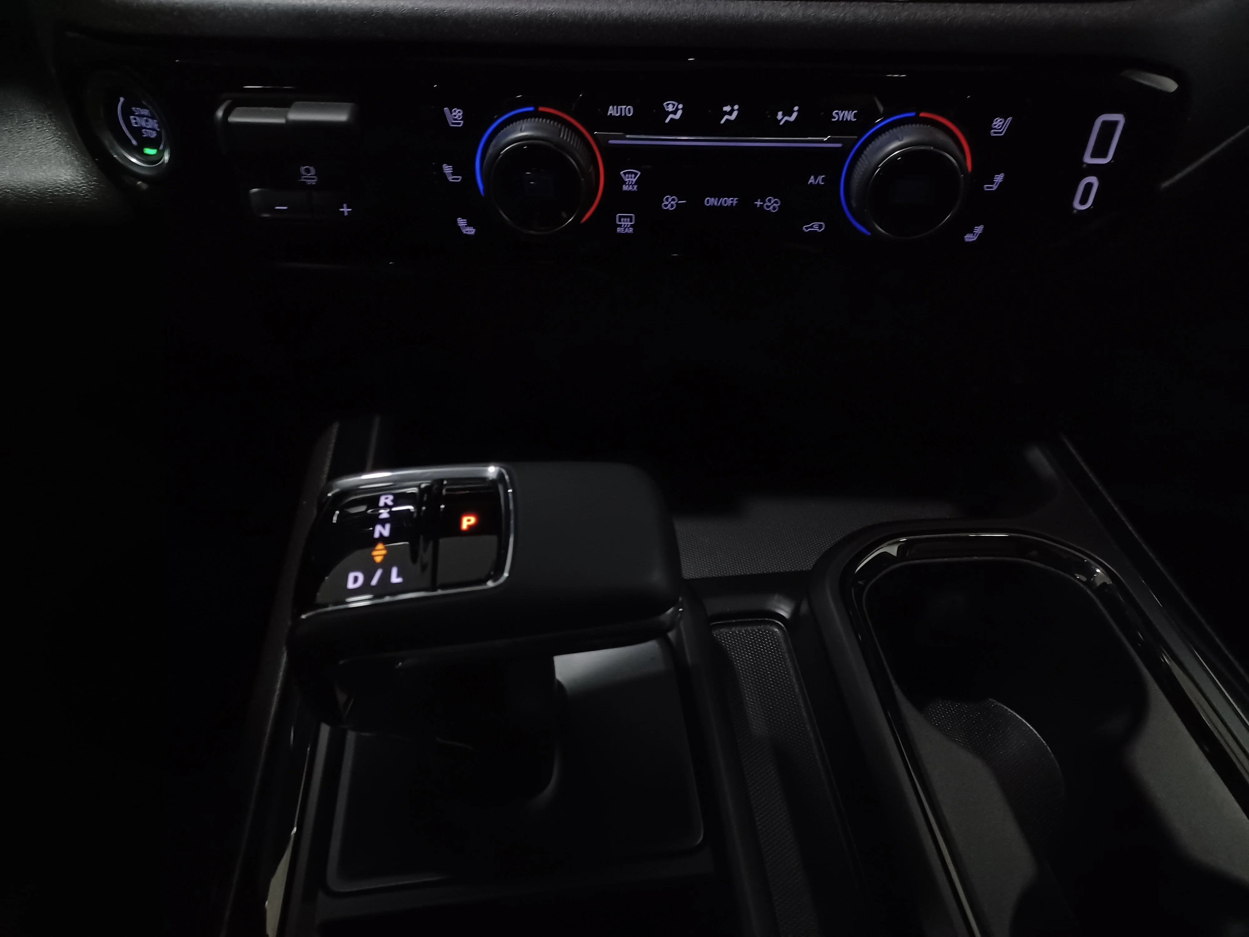 Certified Used 2024 Glacier Blue Metallic Chevrolet ZR2 4x4*Adaptive Cruise | Remote Start | Nav | Head Up Display | Cooled Leather | Htd Steering Wheel image 18
