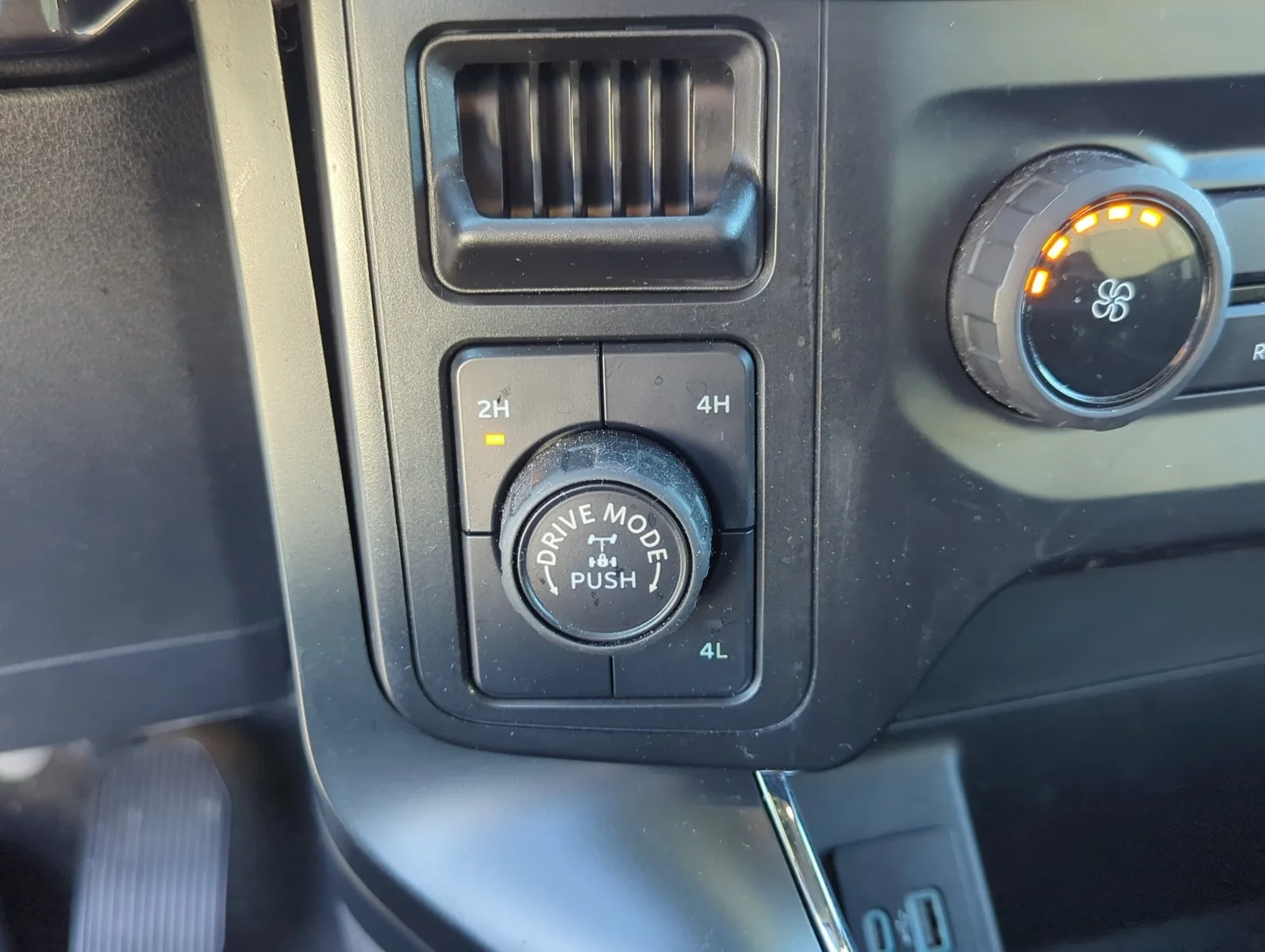 Used 2021 Carbonized Gray Metallic Ford XL image 18