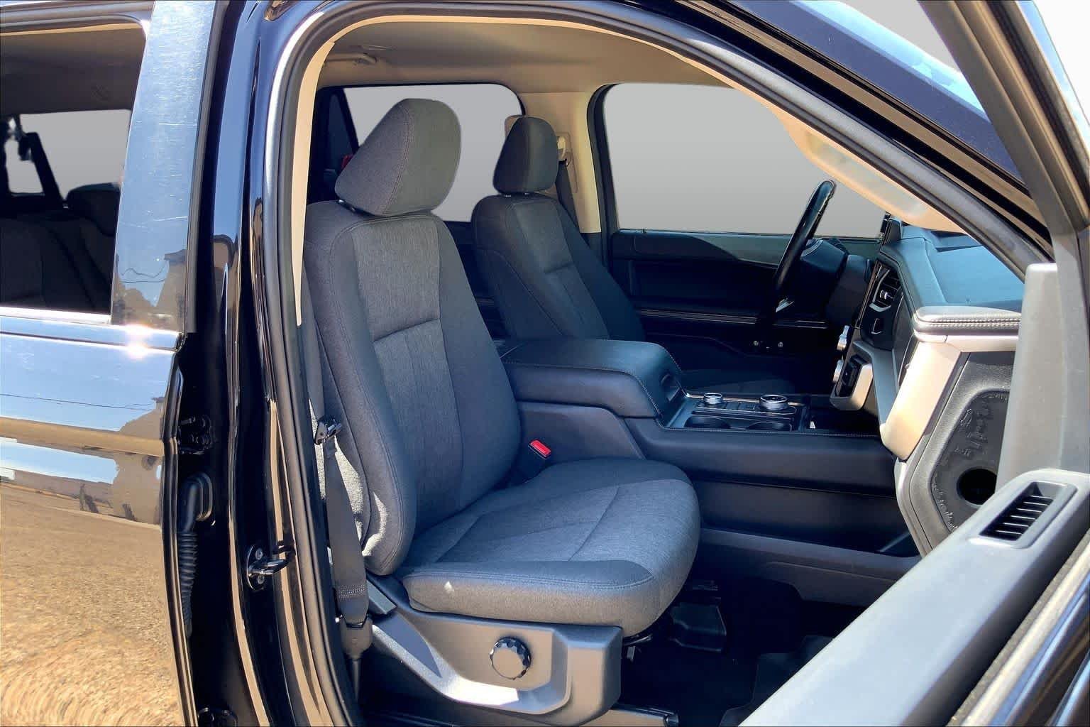Used 2011 White Diamond Tricoat Chevrolet LTZ image 8