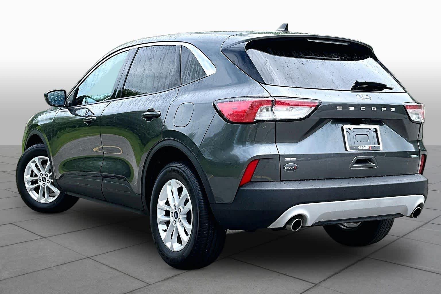 Used 2020 Magnetic Ford SE image 12