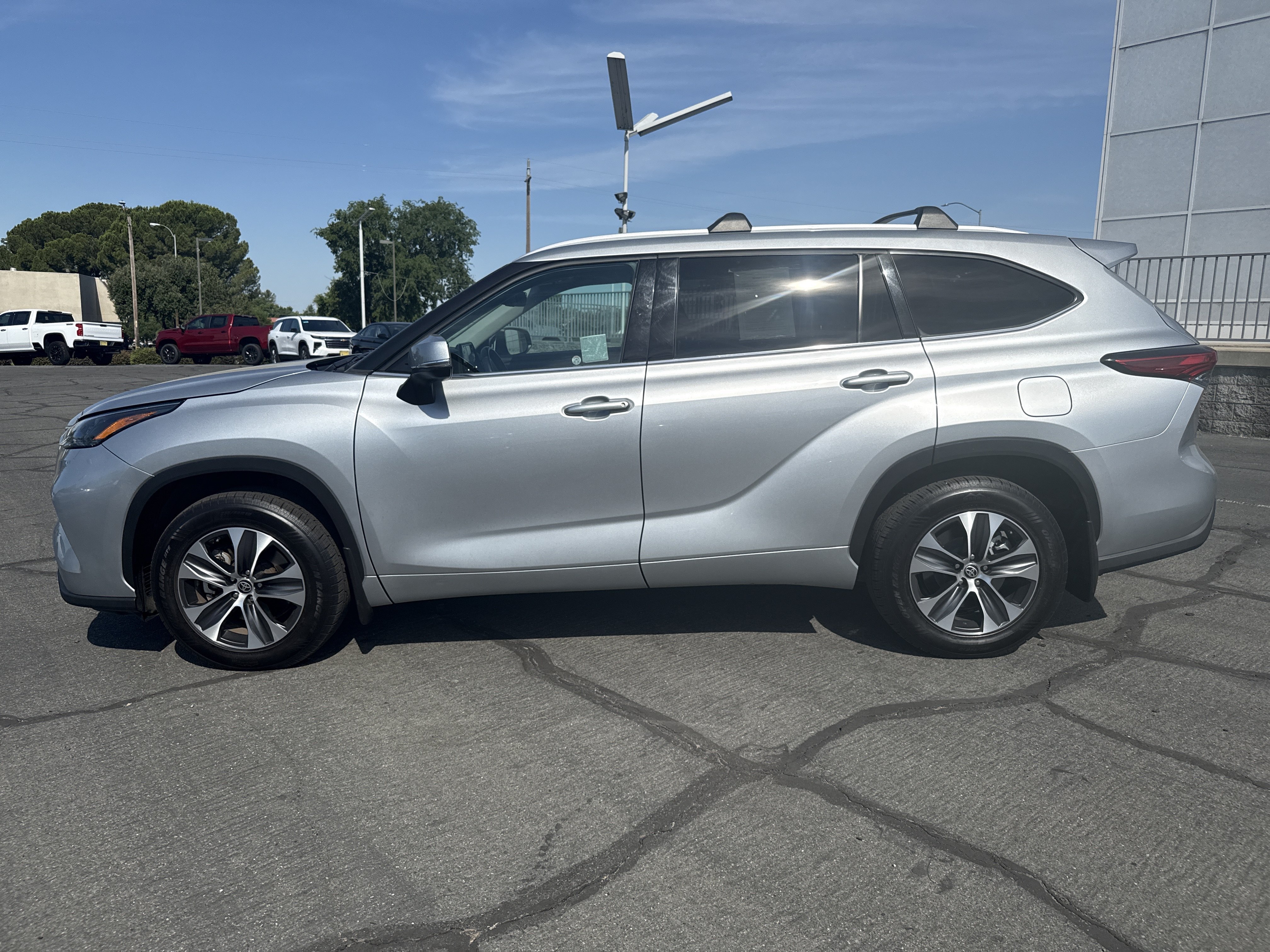 Used 2022 Celestial Silver Metallic Toyota XLE image 2