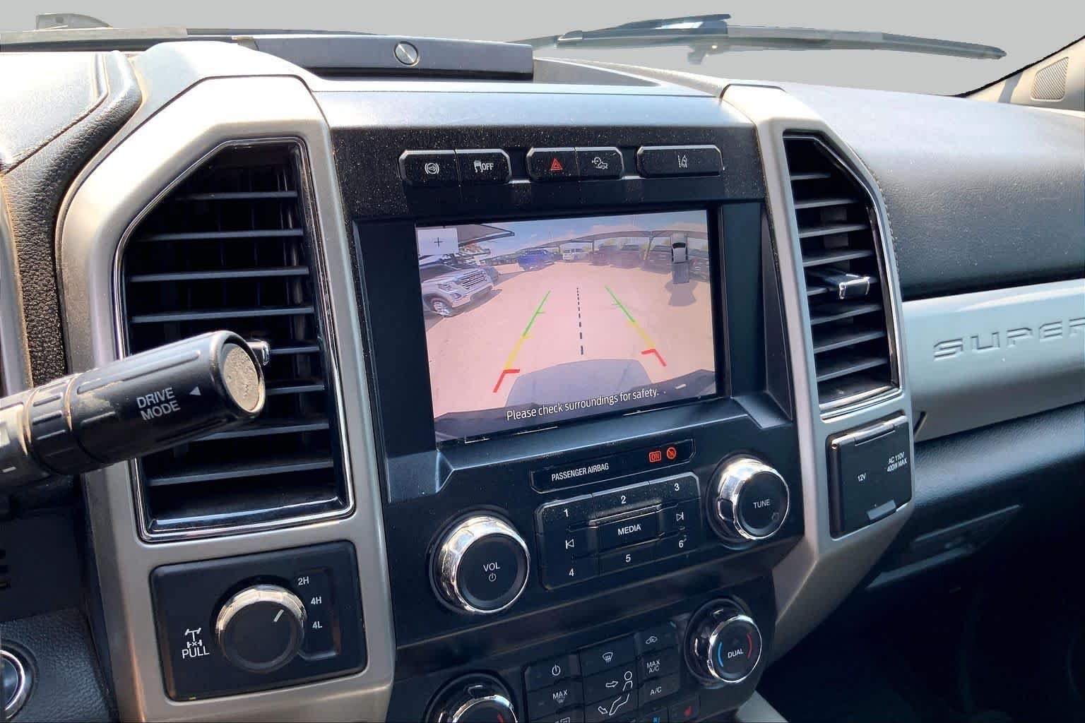 Used 2020 GRAY Ford LARIAT image 26