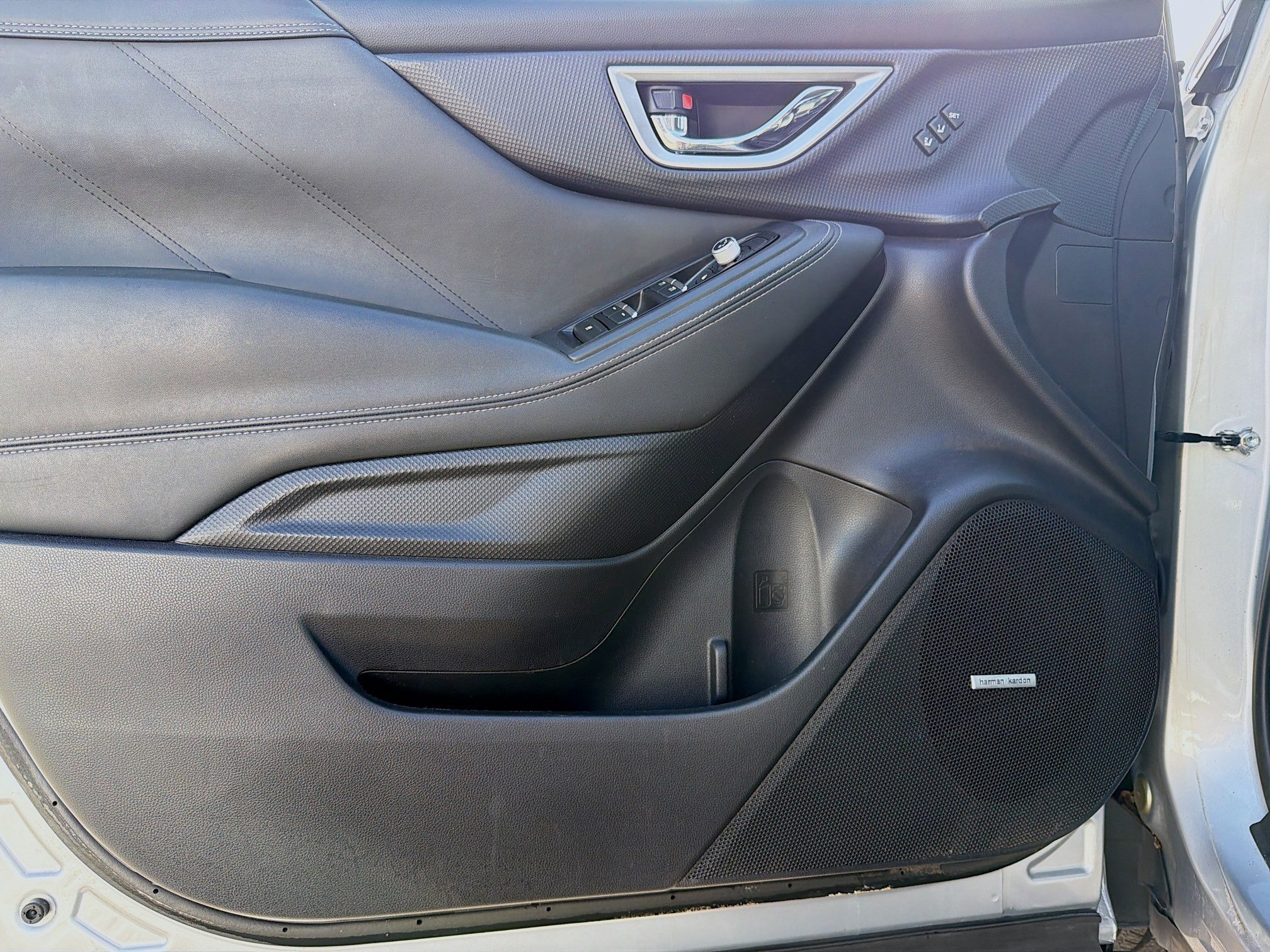 Used 2019 Ice Silver Metallic Subaru Touring image 22