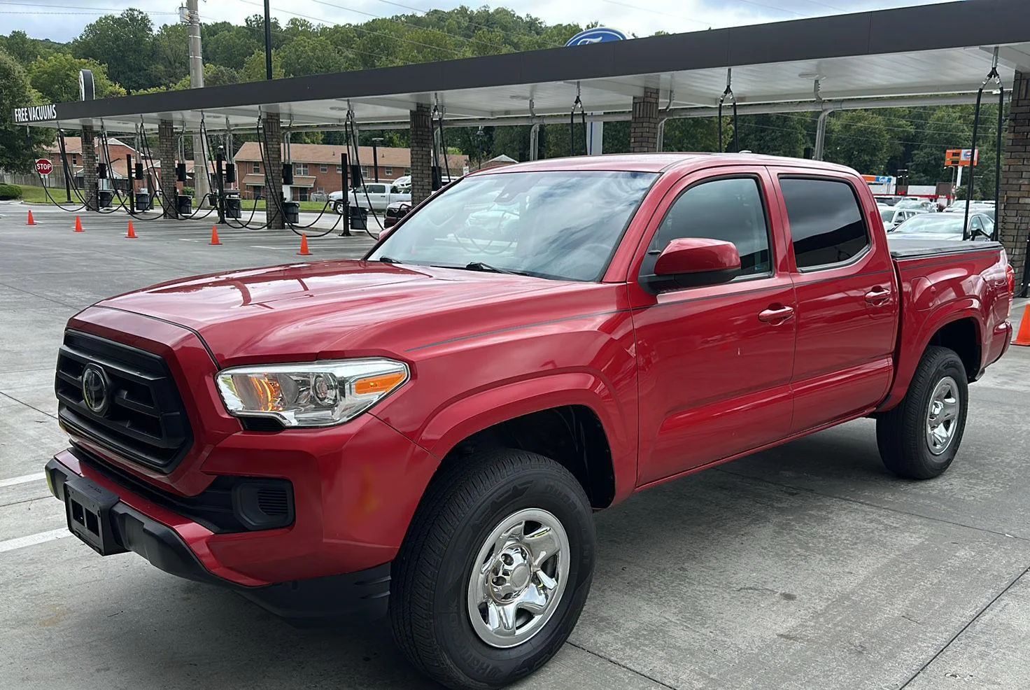 Used 2021  Toyota SR image 1