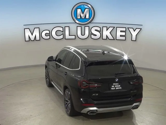 Used 2023 Black BMW xDrive30i image 14