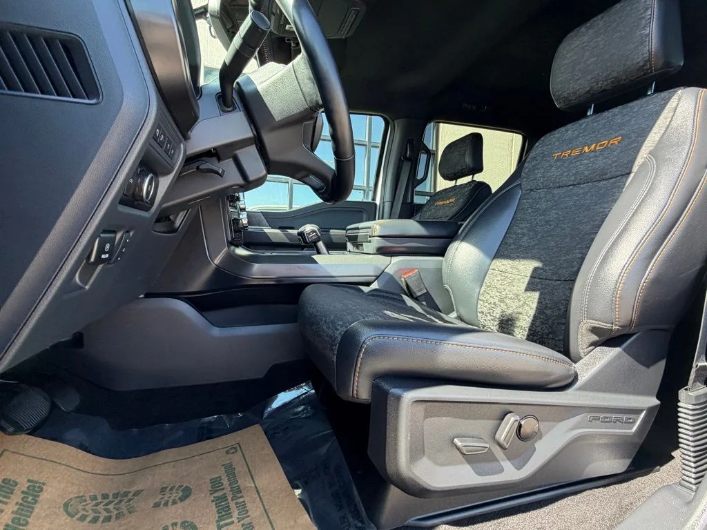 Used 2024 White Ford Tremor image 10