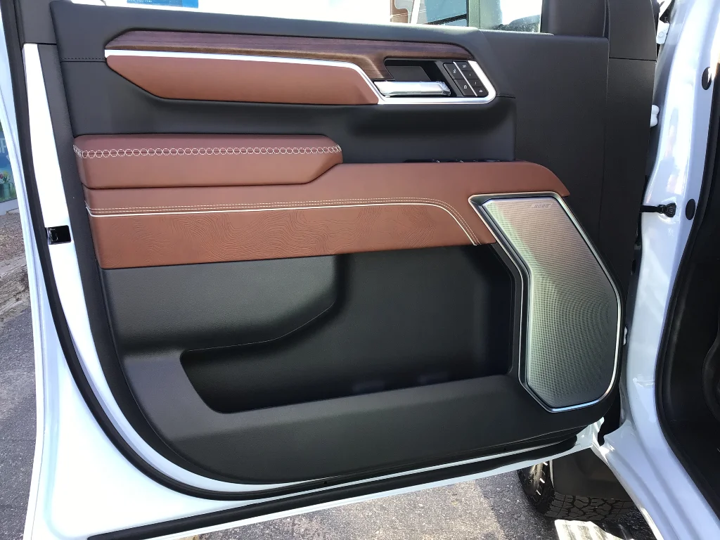 New 2026 Glacier White Tricoat GMC Denali Ultimate image 11