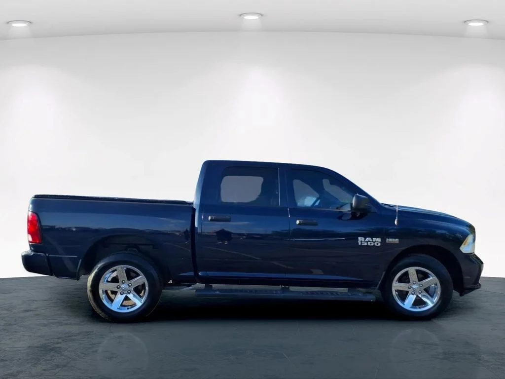 Used 2014 Blue Ram Express image 5