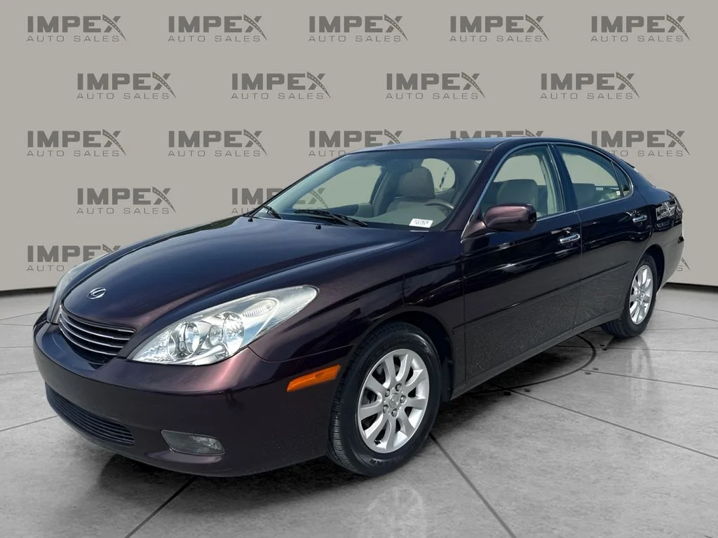 Used 2002 Red Lexus 300 image 1
