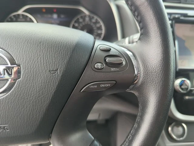 Used 2022 Gray Nissan SL image 44