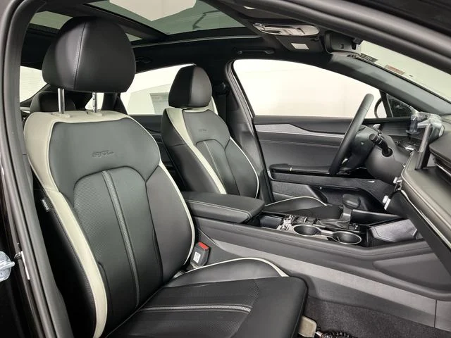 New 2026 Aurora Black Pearl Kia GT-Line FWD image 25