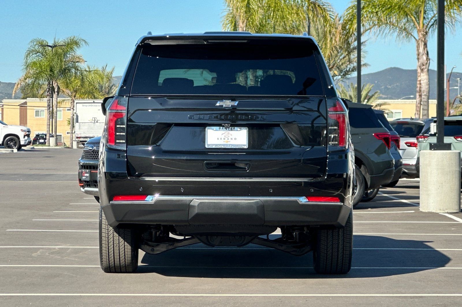 2026 Chevrolet Suburban LS - Photo 5