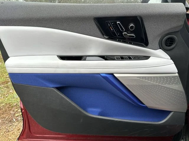 2026 Cadillac OPTIQ Sport - Photo 22