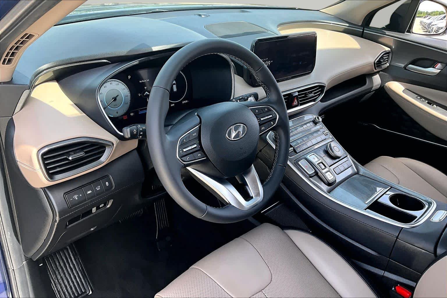 Used 2023 Stormy Sea Hyundai SEL image 16