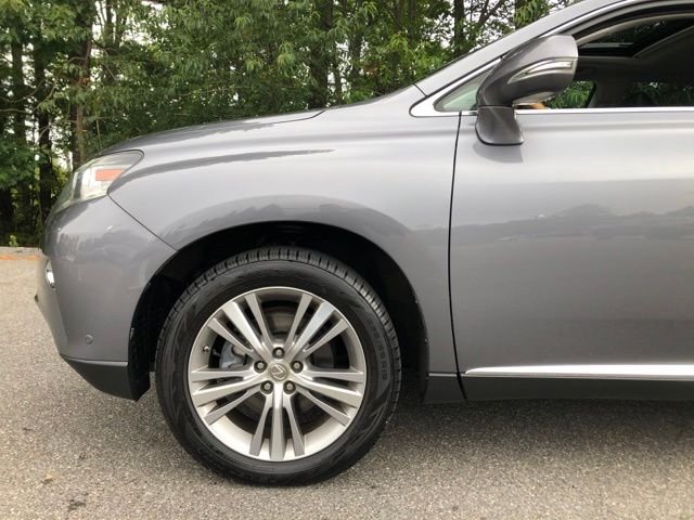 Used 2015 Gray Pearl Lexus 450h image 37
