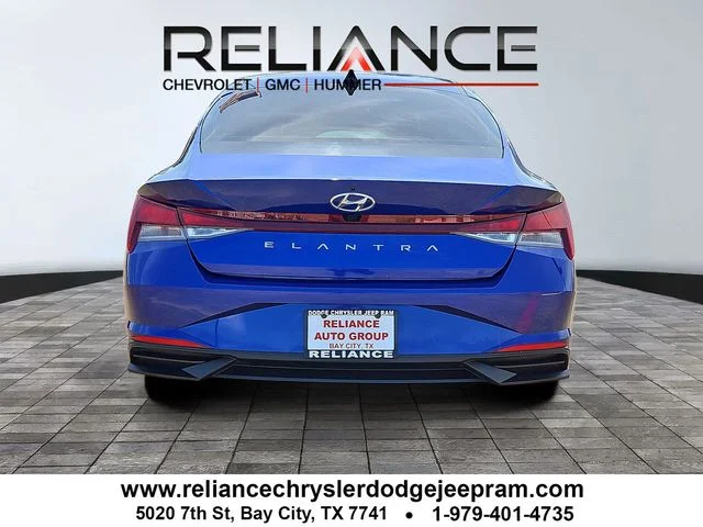 Used 2023 Blue Hyundai SEL image 6