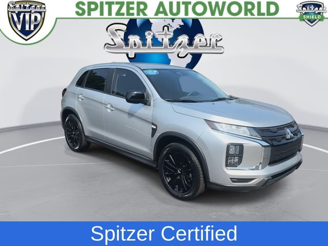 Used 2023  Mitsubishi 2.0 LE image 2
