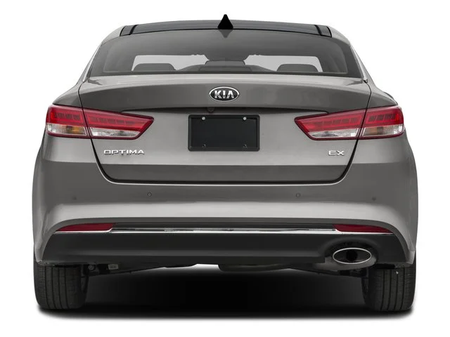 Used 2016 Platinum Graphite Kia LX Turbo image 8