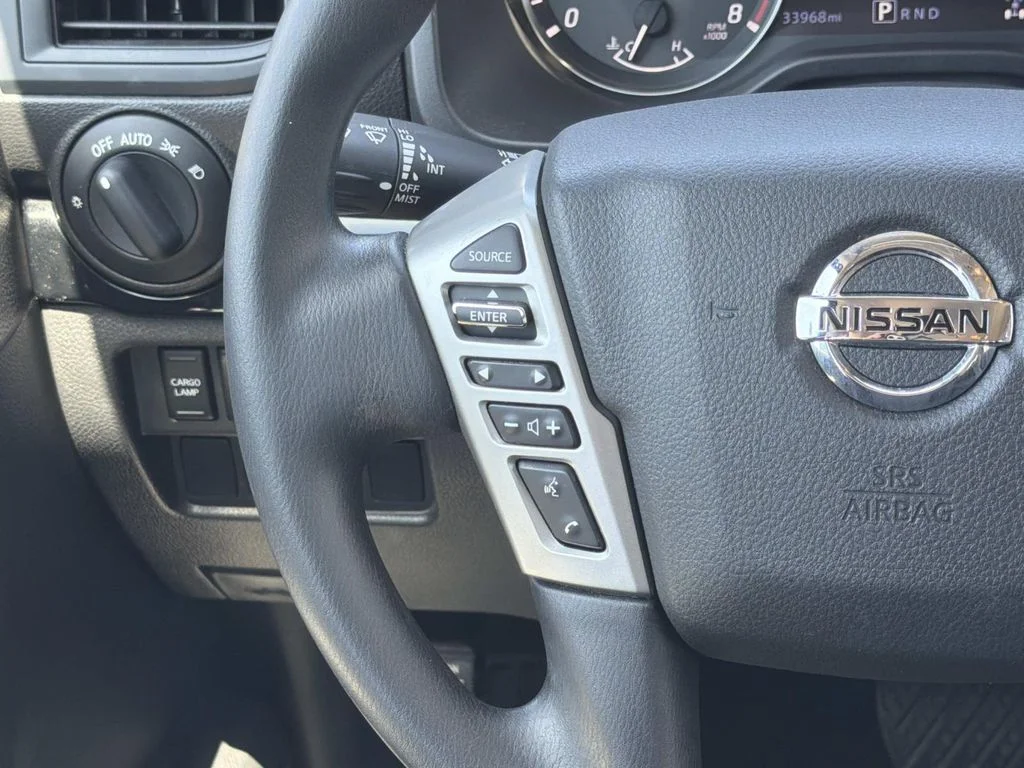 Used 2022 SUPER BLACK Nissan SV image 9