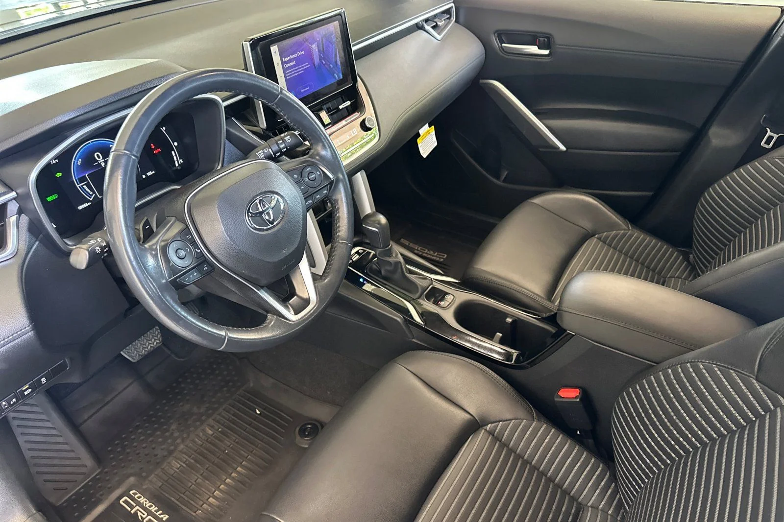 Used 2024 Black Toyota Hybrid XSE image 10