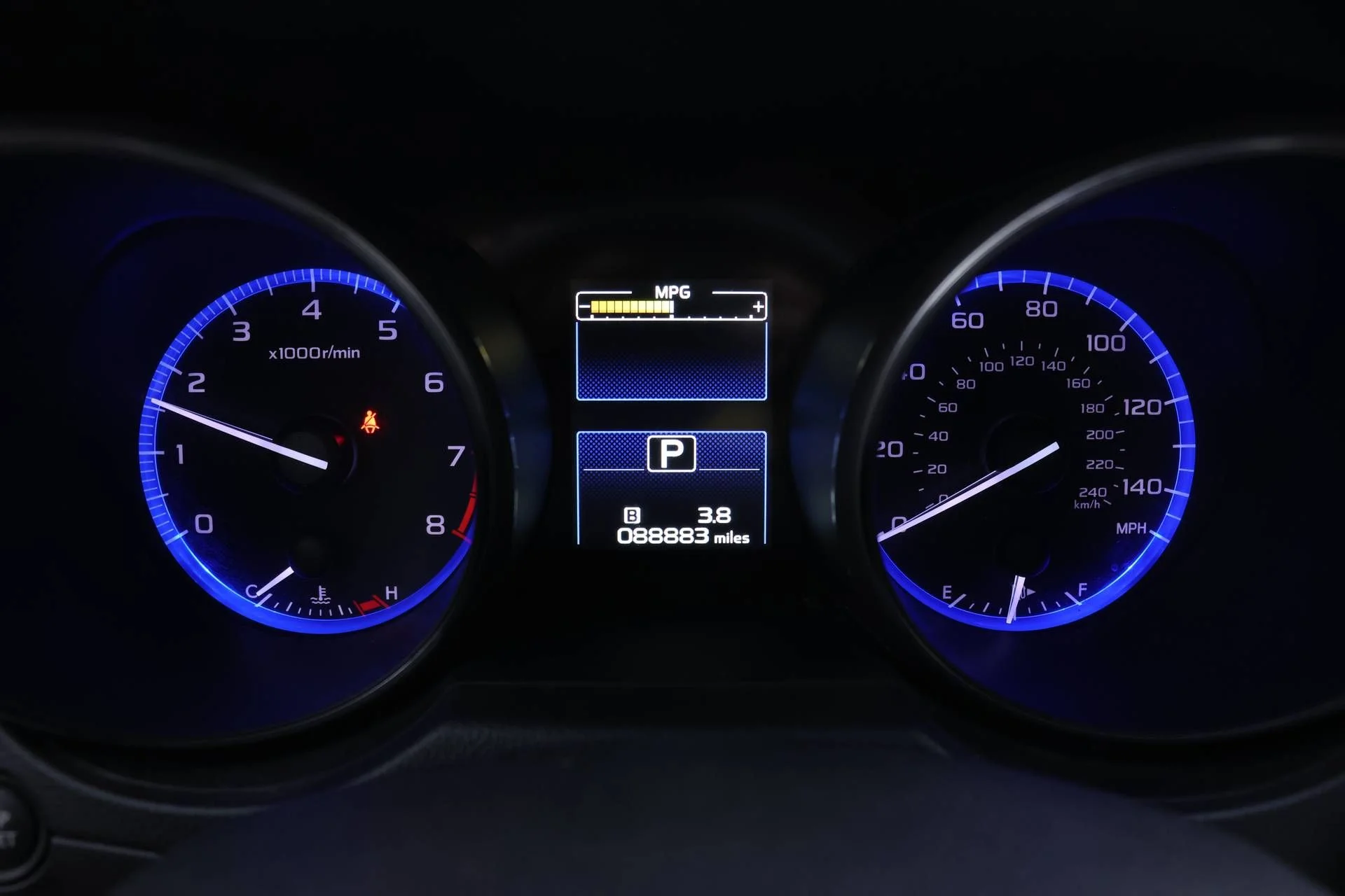 Used 2015 Crystal White Pearl Subaru 2.5i image 6