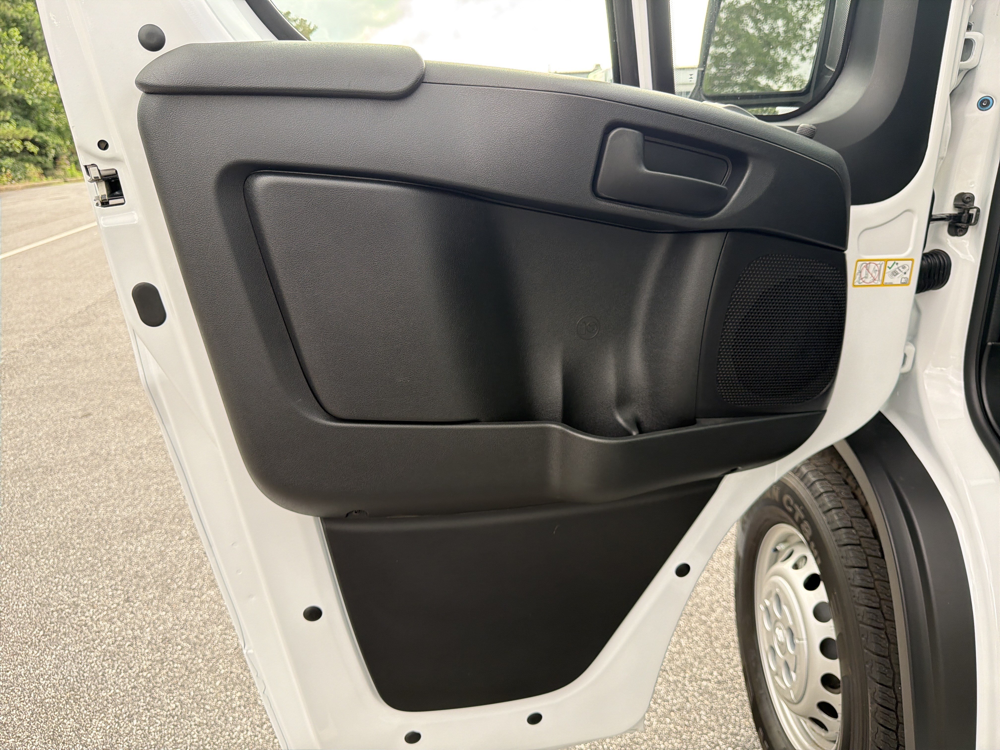 New 2026 Bright White Clearcoat Ram Tradesman image 12