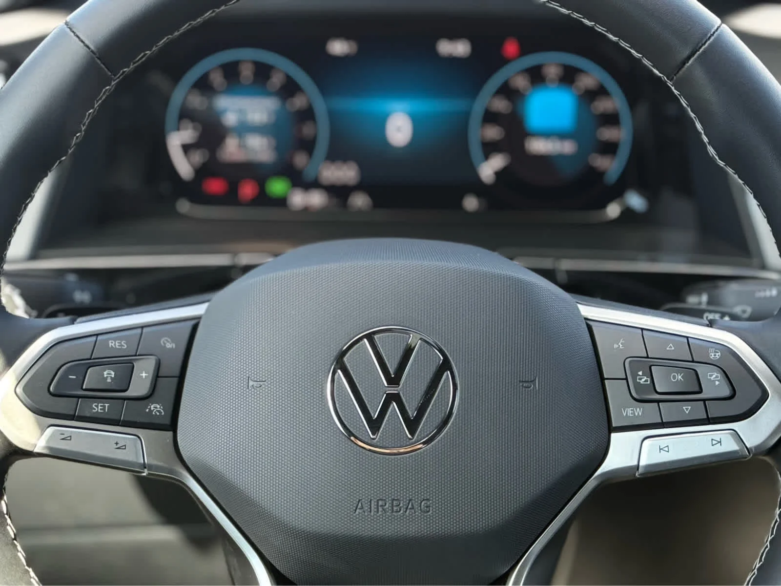 2026 Volkswagen Atlas Cross Sport SE - Photo 19