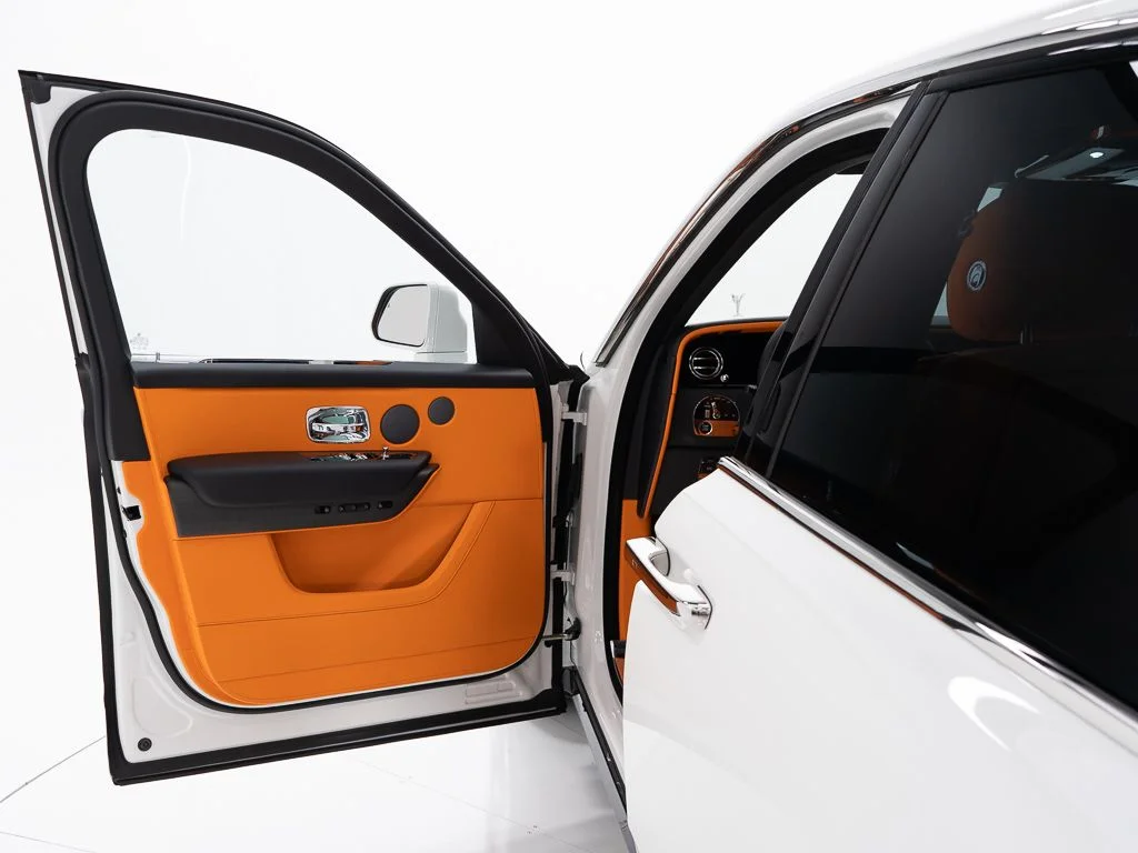 New 2026 English White Rolls-Royce  image 11