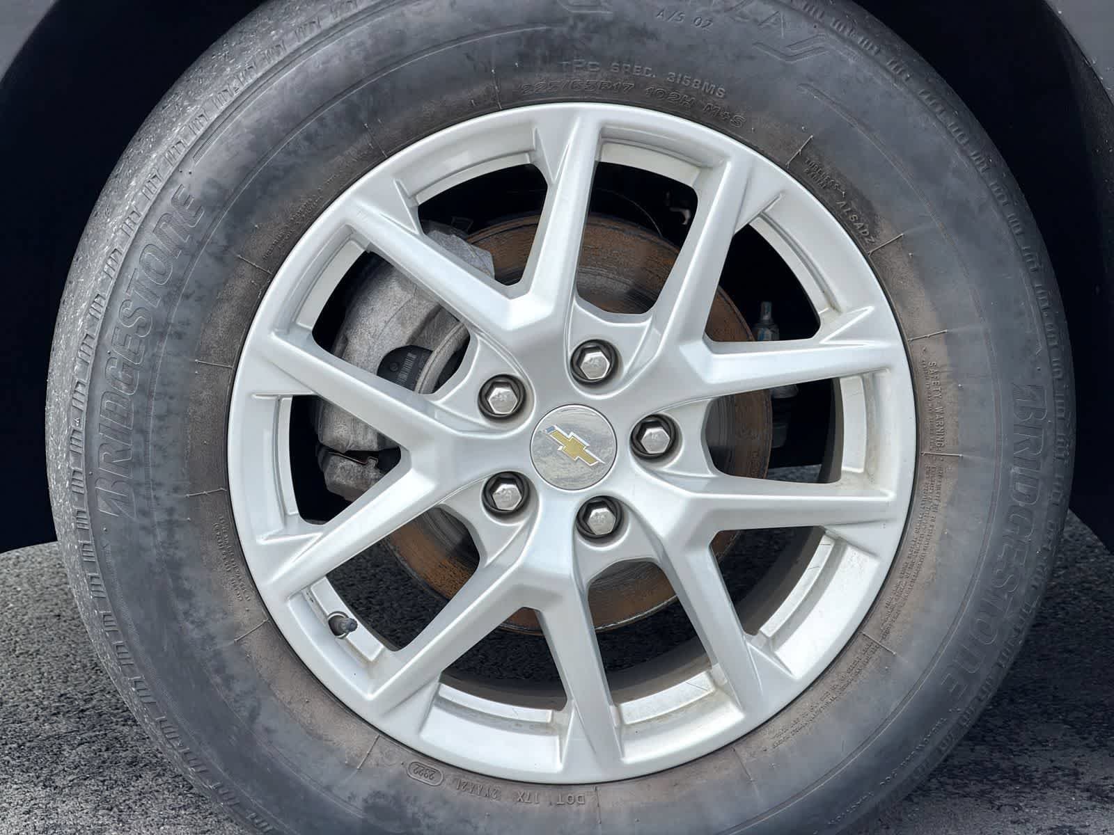 Used 2022 Iron Gray Metallic Chevrolet LS image 14