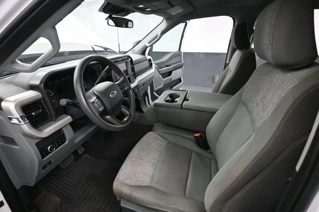 Certified Used 2025 White Ford XLT image 22