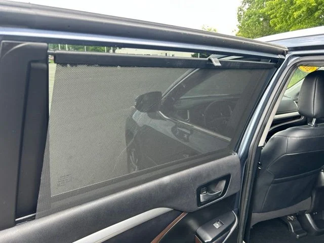 Used 2019 Blue Toyota XLE image 28