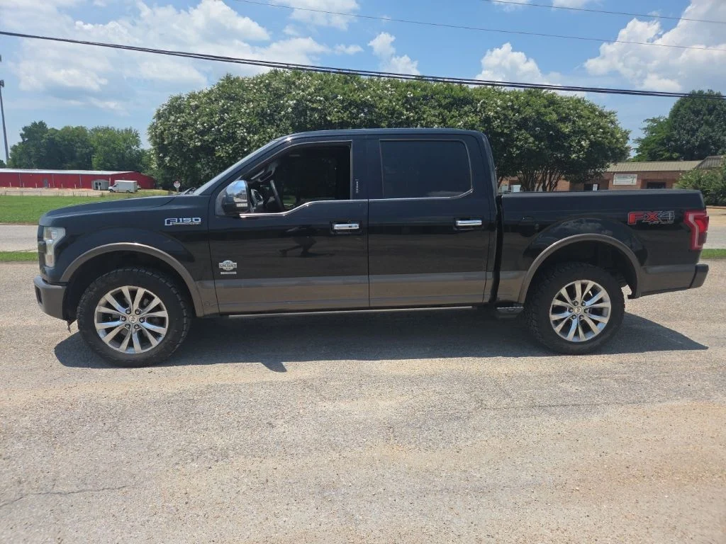 Used 2016 Black Ford King Ranch image 5