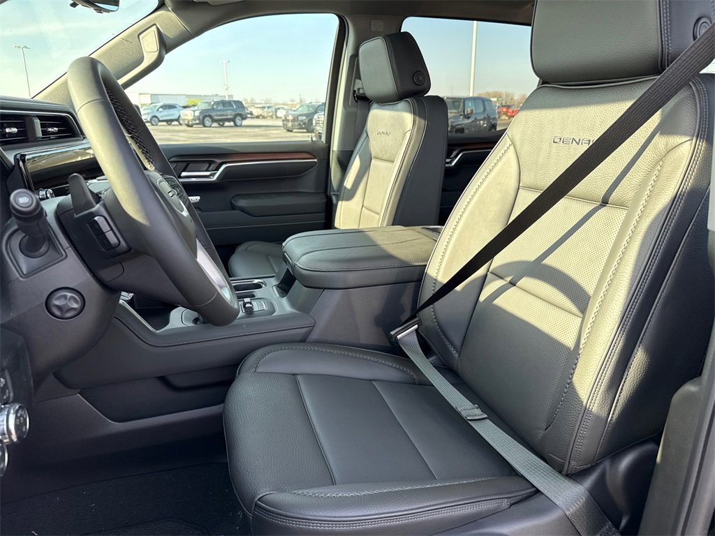 2026 GMC SIERRA - Image 15