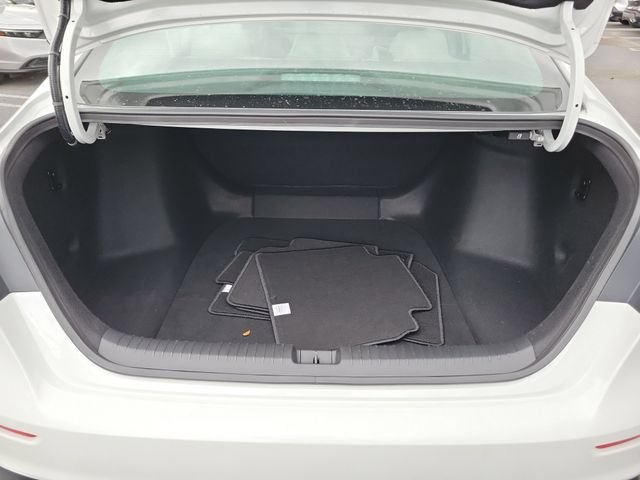 2025 Honda Accord LX - Photo 9