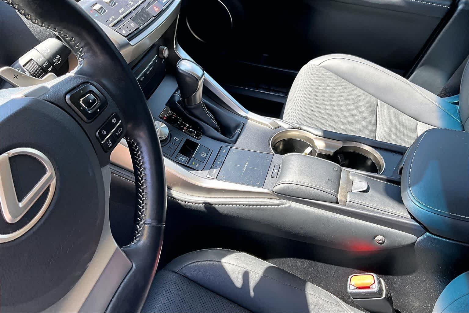 Used 2019 Nebula Gray Pearl Lexus  image 16