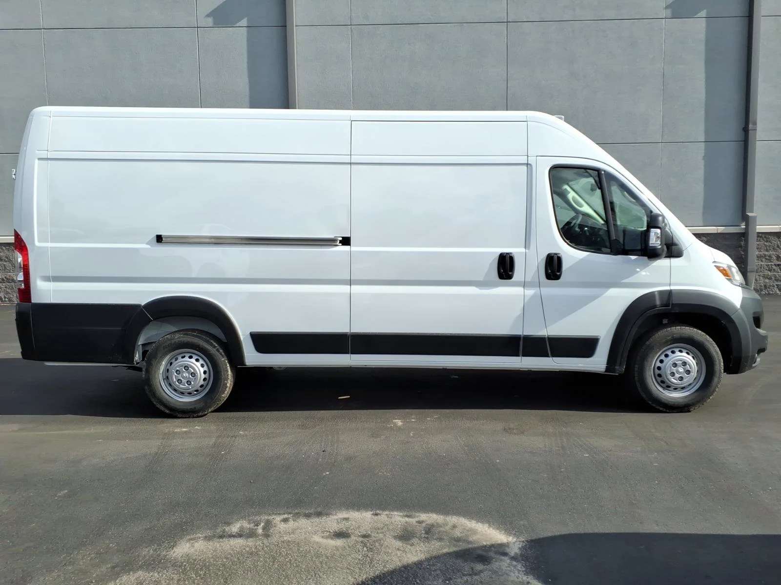 New 2026 Bright White Clearcoat Ram Tradesman image 17