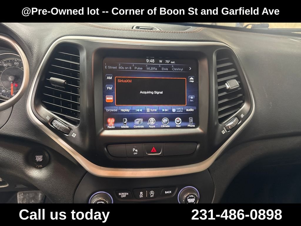 Used 2017 White Jeep Limited image 19