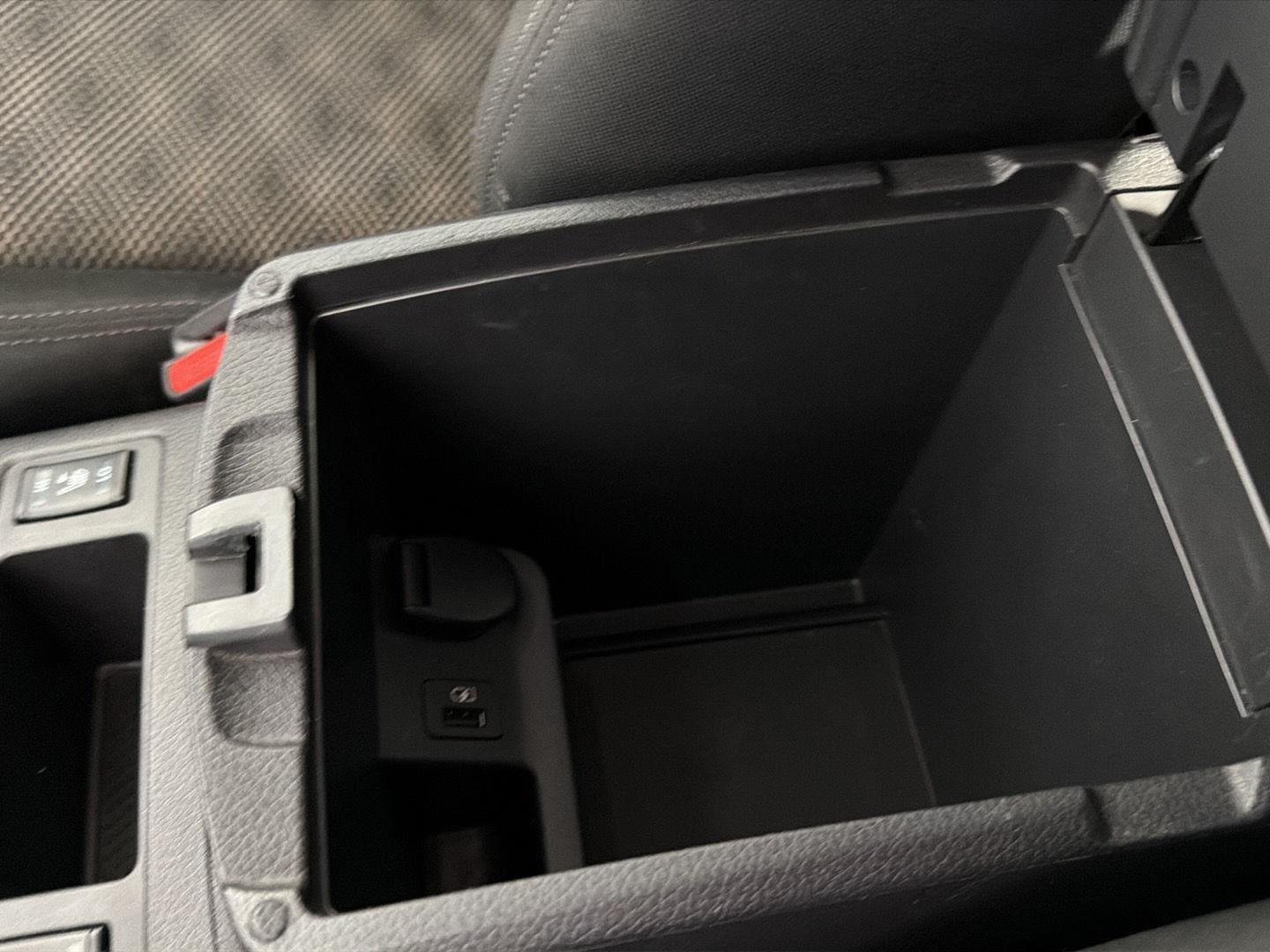 Used 2022 Magnetic Black Pearl Nissan SV image 36