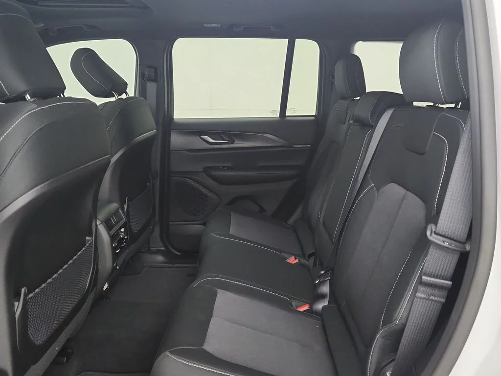 New 2026 Bright White Clearcoat Jeep Laredo X image 29