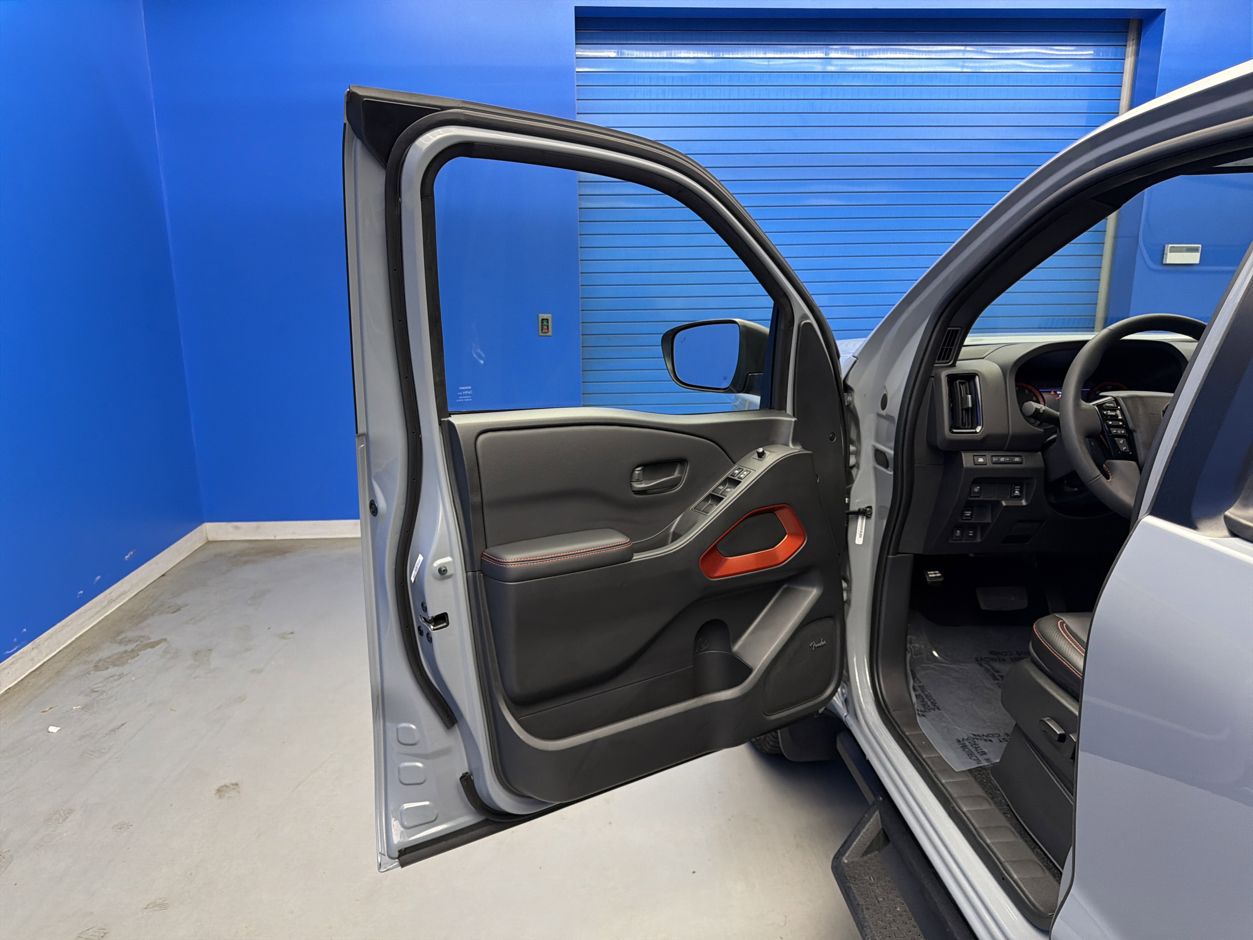 Used 2026 Boulder Gray Pearl Nissan PRO-4X image 10