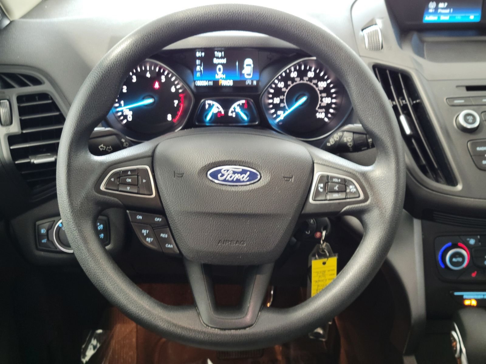 Used 2018 Blue Ford SE image 26
