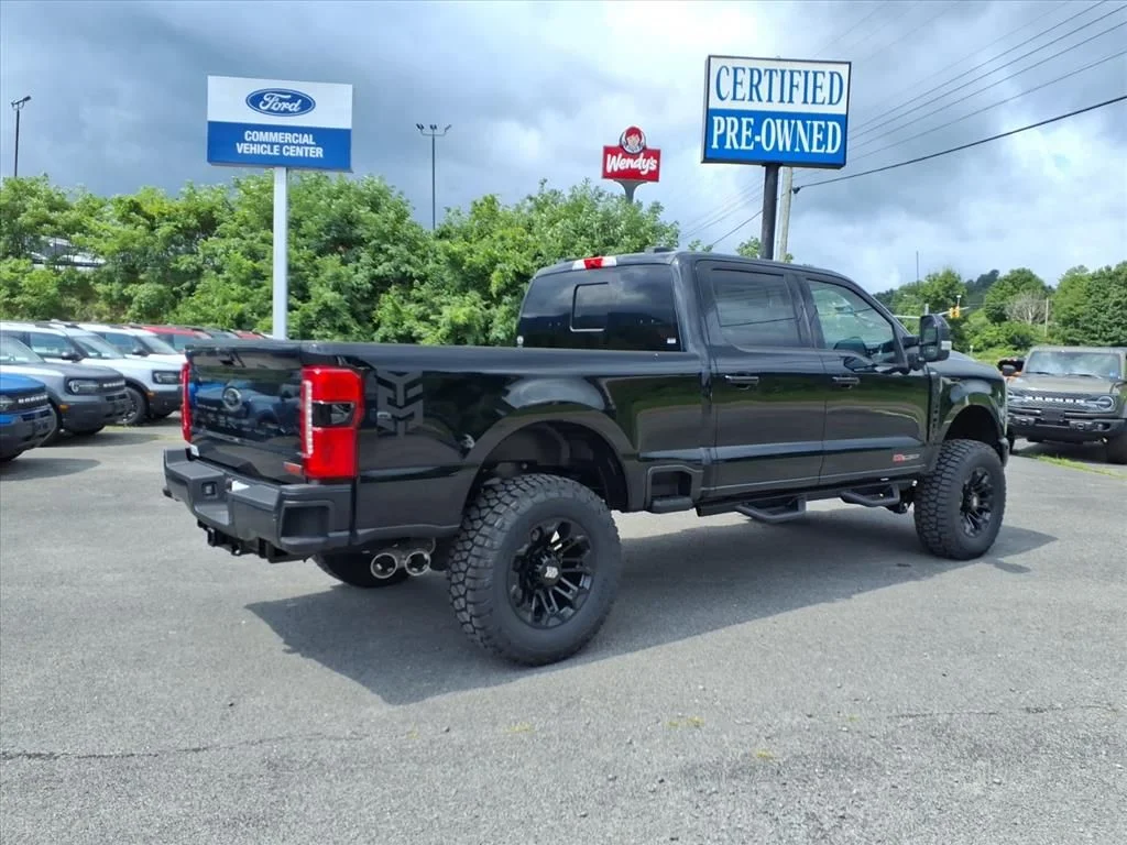 New 2026 Agate Black Metallic Ford F-250® Lariat® image 14