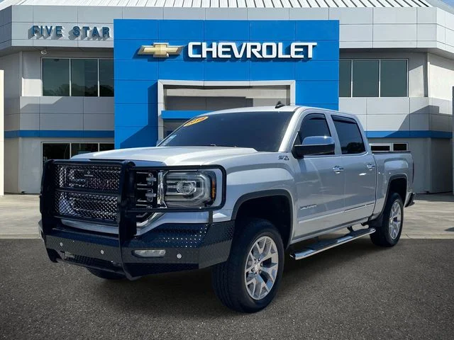Used 2018 Silver GMC SLT image 3