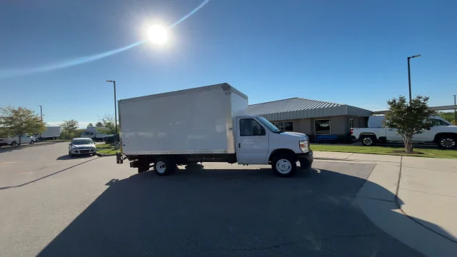 Used 2024 White Ford Base image 10