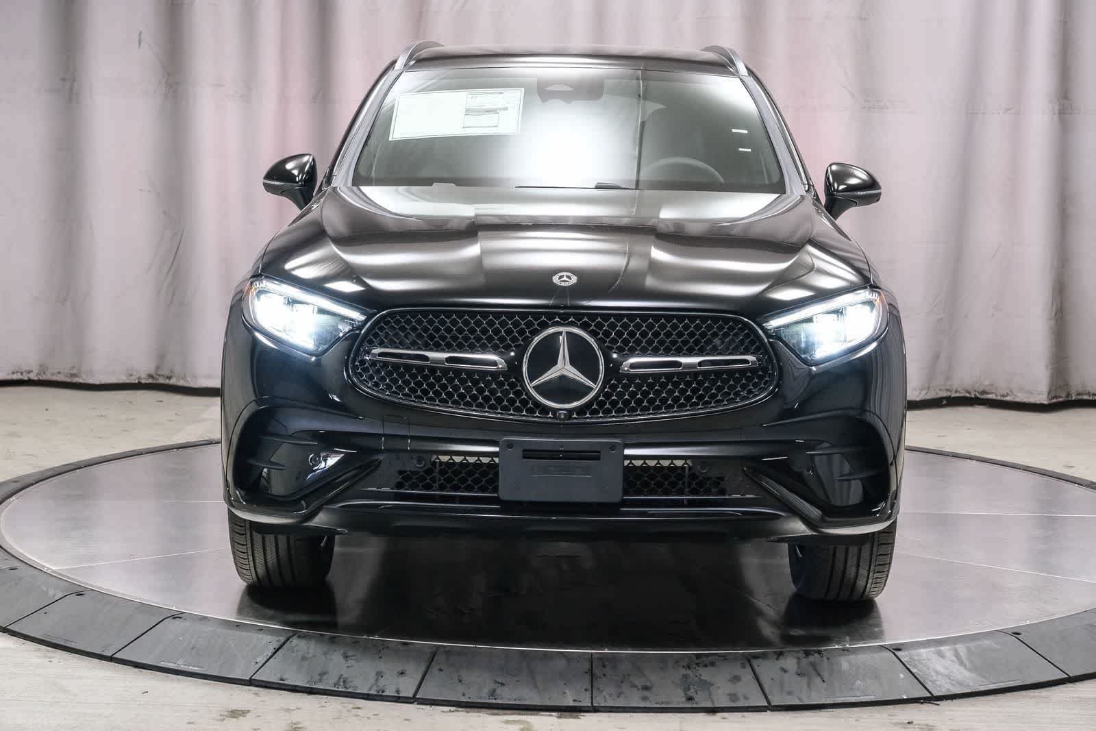 New 2026 Black Mercedes-Benz GLC 300 image 47